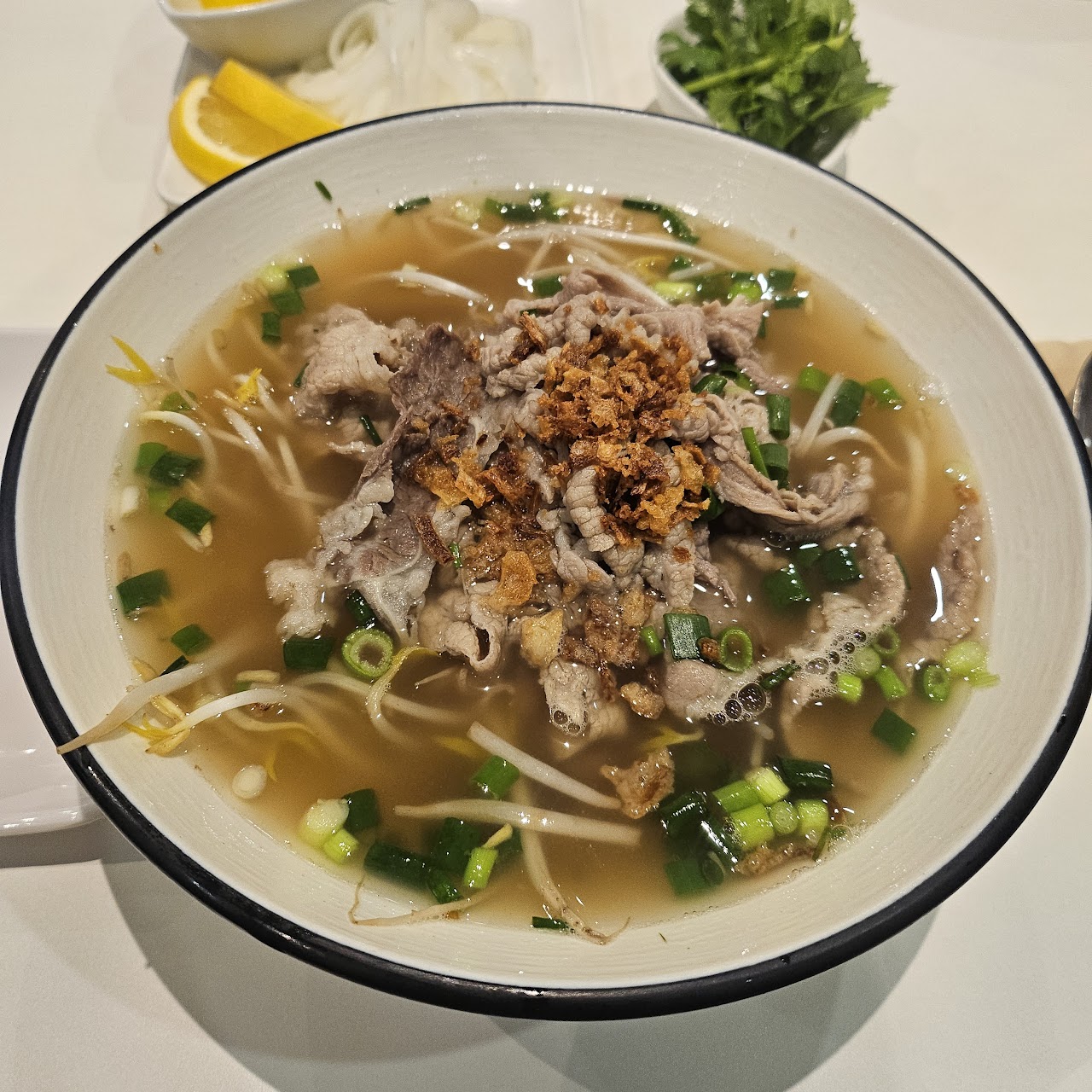 하롱베이의 하루