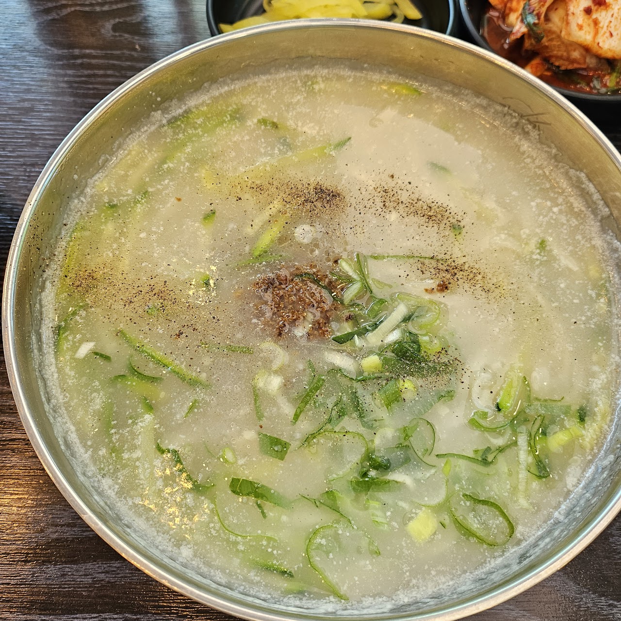 가락곰칼국수
