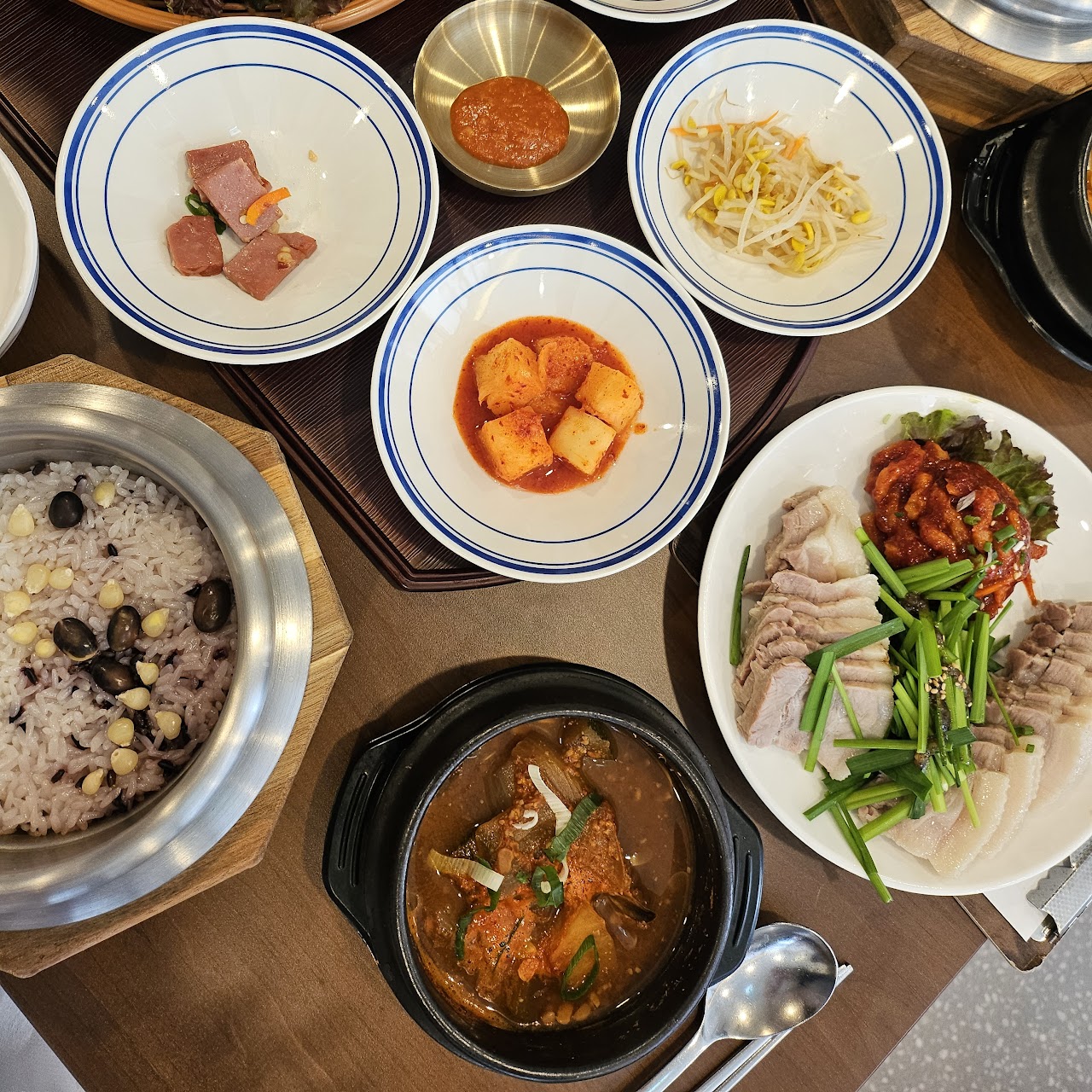 원할머니보쌈족발