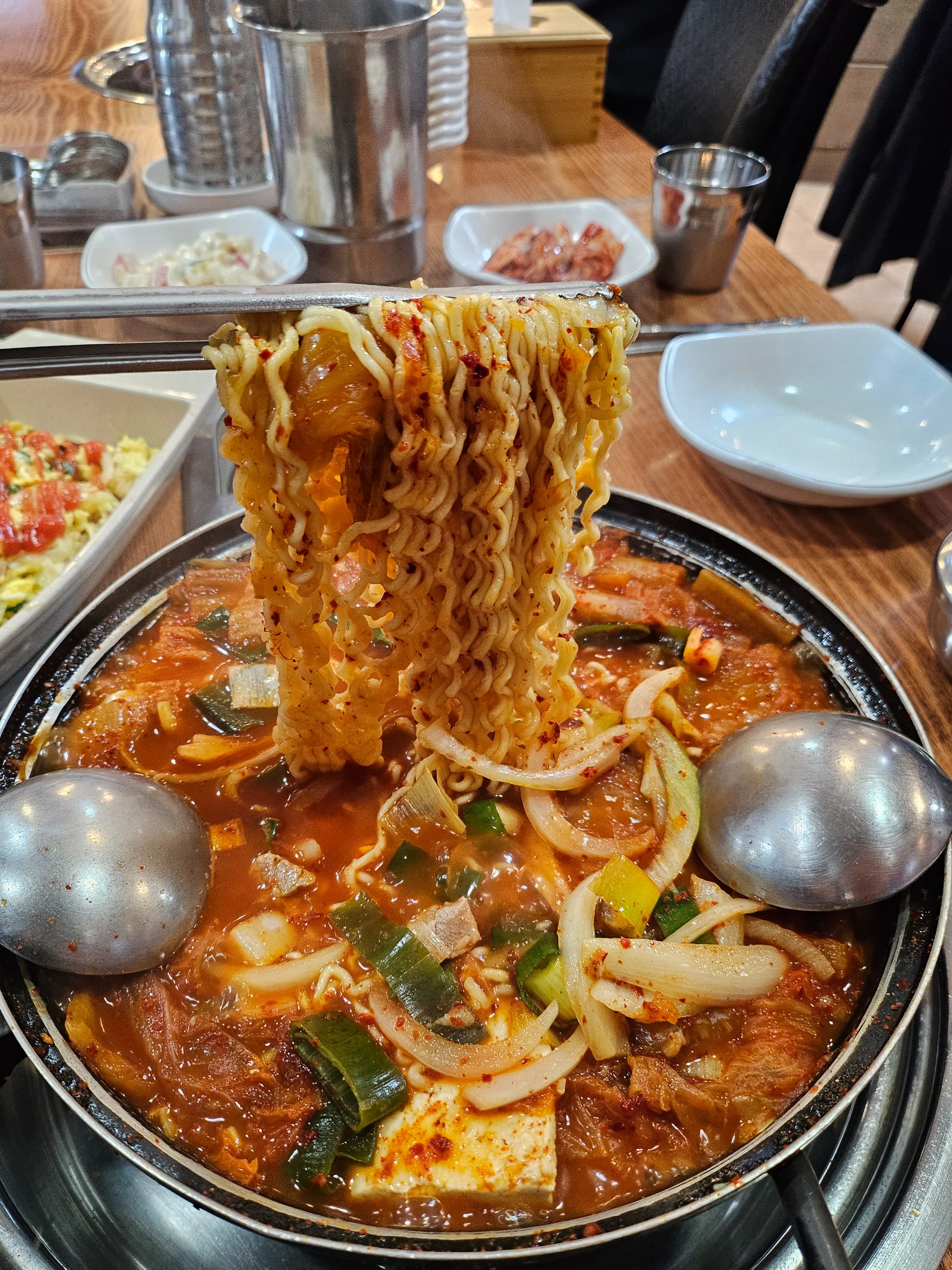 여의도뚝배기