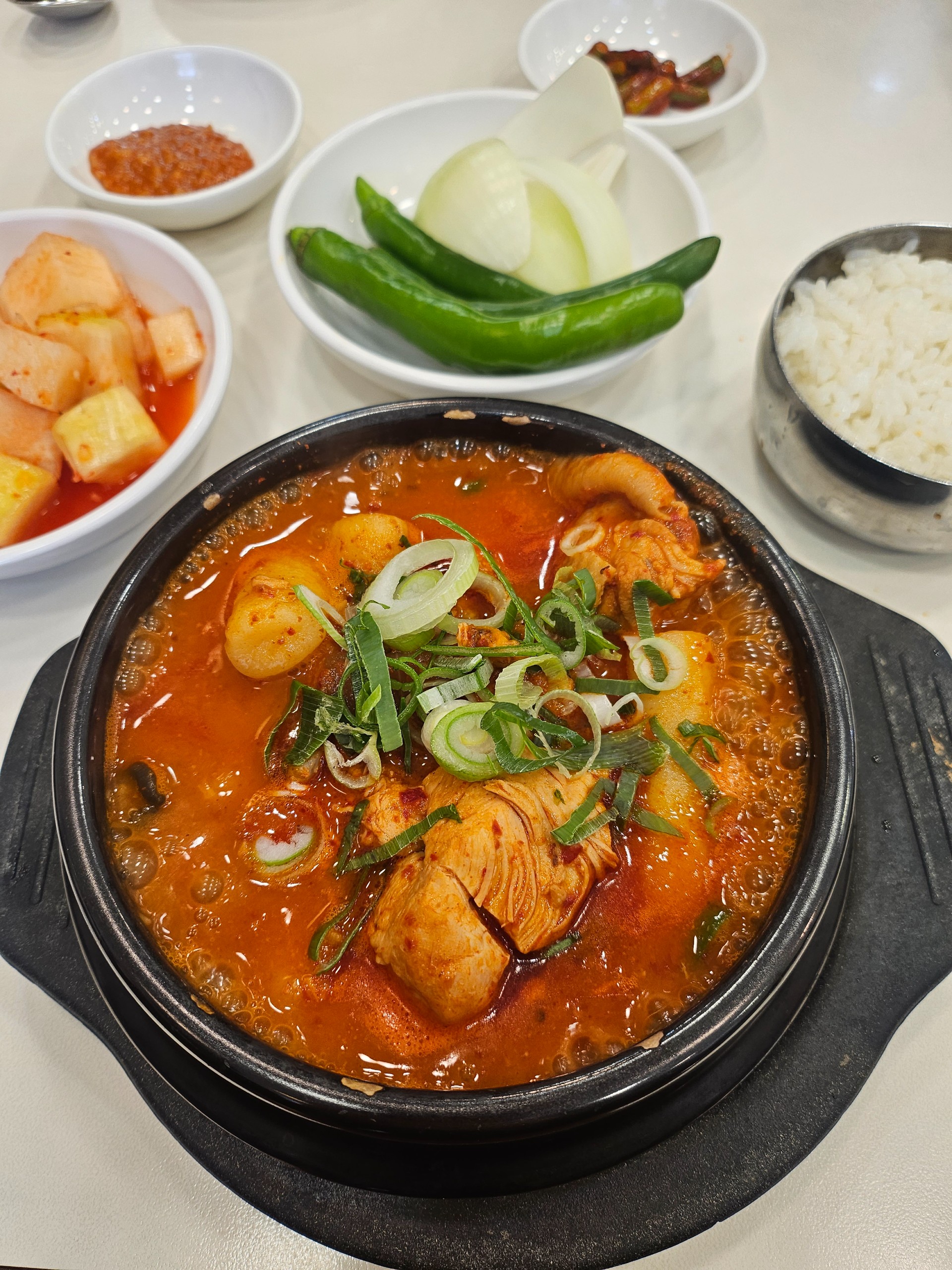 한방대가삼계탕